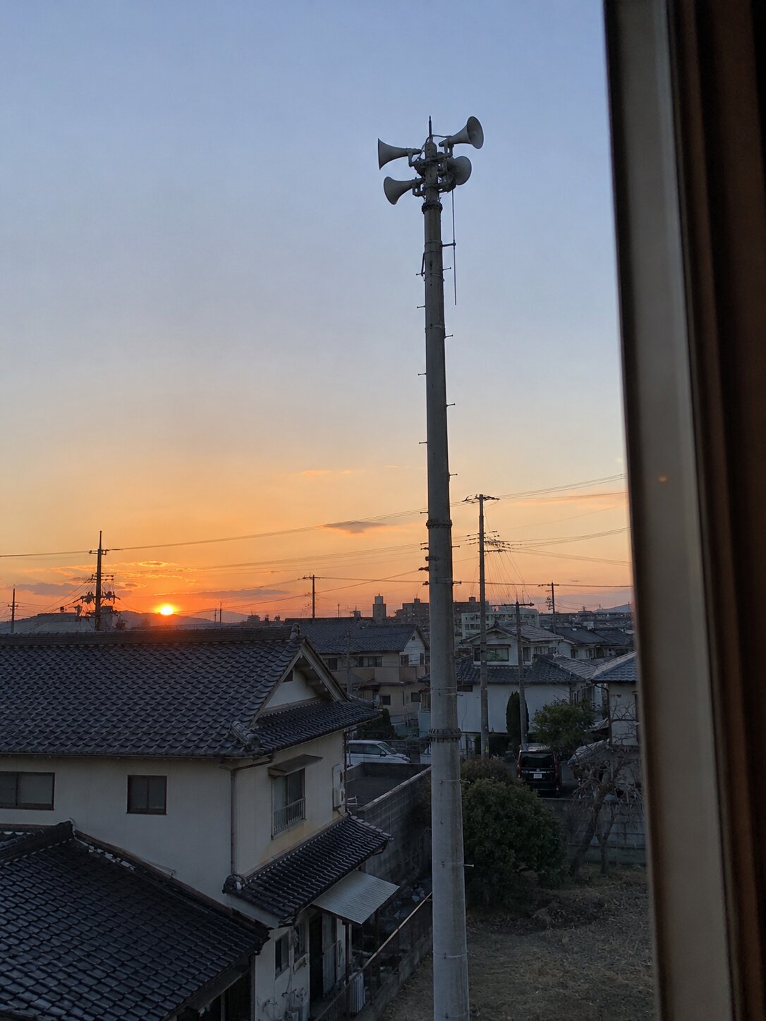 三ツ森町上地区の夕方の放送に関する奇妙な記録